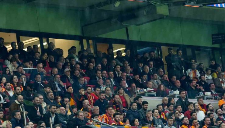 Vincenzo Montella, Galatasaray – Juventus maçını takip etti