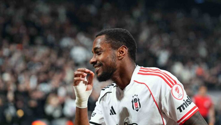 Amir Murillo ikinci golünü attı