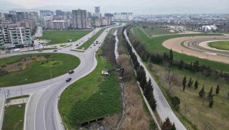 Ayafatma Deresi’nde kapsamlı temizlik çalışması