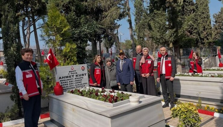 Balıkesir’de Ramazan ayında şehitlere vefa ziyareti