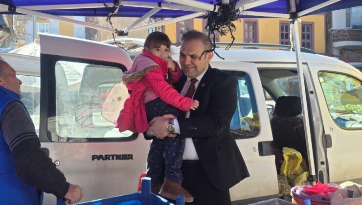 Başkan Dilsiz esnaf ve vatandaşlarla buluştu