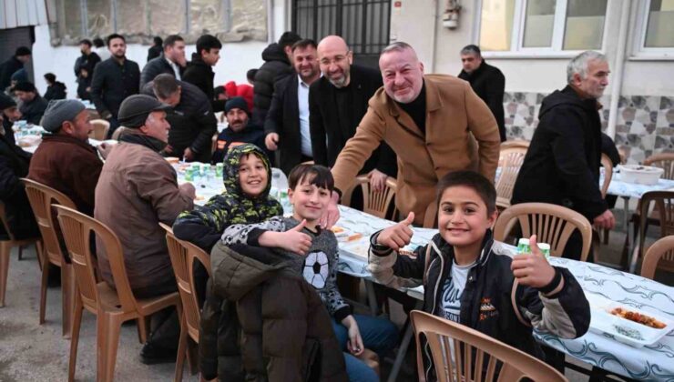 Başkan Karabatı sokak iftarında vatandaşlarla buluştu