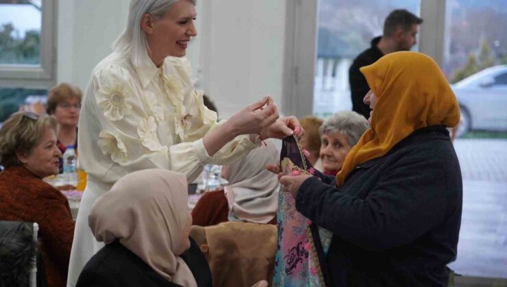 Başkan Subaşı kadınlarla iftar yemeğinde bir araya geldi