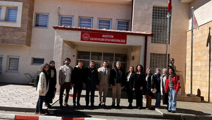 Bilecik’te ortaokul öğrencilerine bayram hediyesi