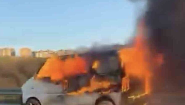 Bursa’da hafif ticari araç alev aldı