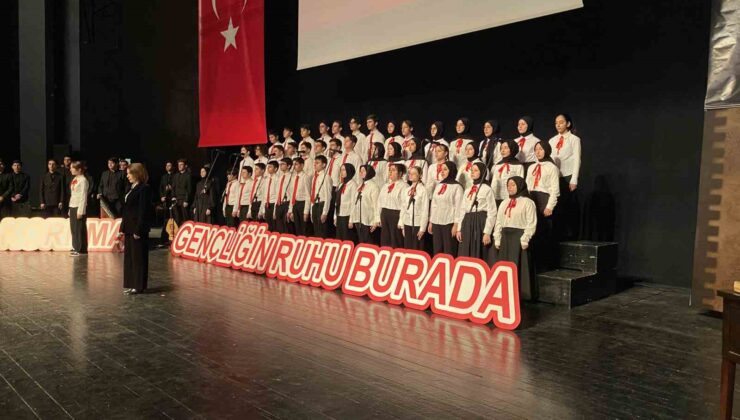 Bursa’da İstiklal Marşı’nın kabulünün 105. yılı törenle anıldı