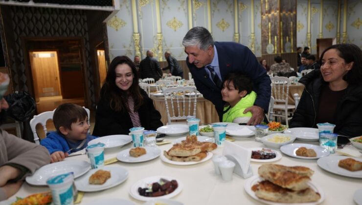 Dilovası’nda gençlik iftarı