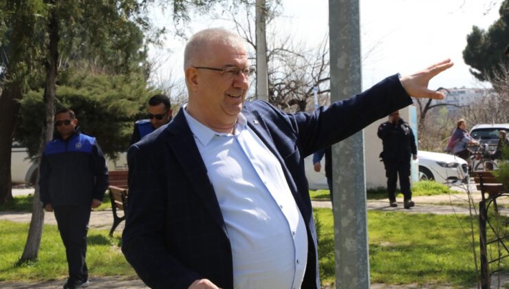 Edremit Belediyesi’den Narlı’dan Bostancı’ya saha mesaisi