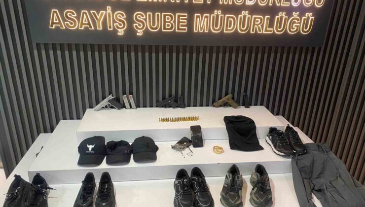 Eyüpsultan’da kuyumcudan milyonlarca liralık altın çalan 8 şüpheli adliyeye sevk edildi