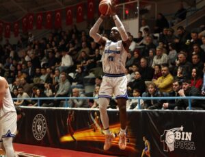 Kağıtsporlu basketbolcular Süper Lig hedefine odaklandı