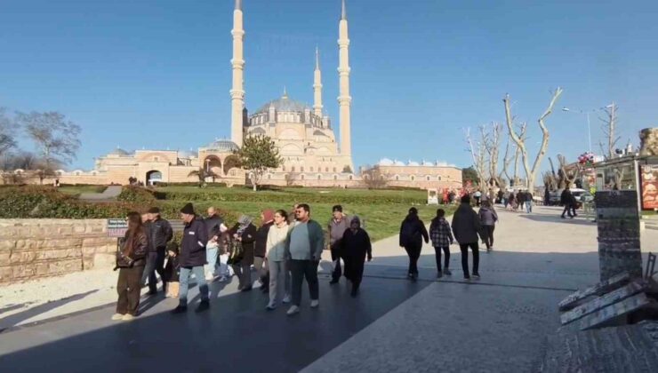 Selimiye yeniden açıldı, Edirne ziyaretçi akınına uğradı