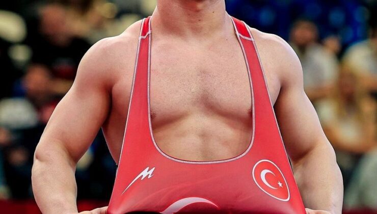 U23 Avrupa Şampiyonası’nda Alperen Berber’den bronz madalya