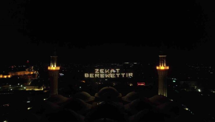 Ulucami’nin yeni mahyası Uludağ’dan görülüyor