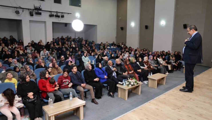 Yazar Hayati İnanç, Körfez’de vatandaşlarla buluştu