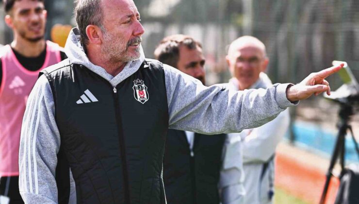 Beşiktaş, Fenerbahçe maçı hazırlıklarını sürdürdü