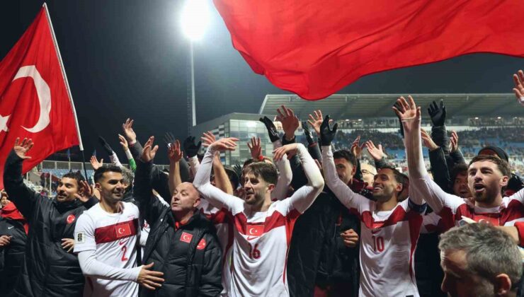 Dünya Kupası’na katılmayı hak eden Milliler, stattan ayrıldı