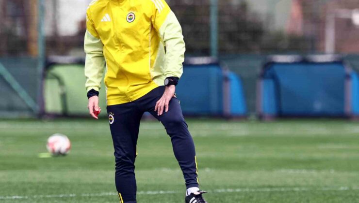 Fenerbahçe, Beşiktaş derbisinin hazırlıklarına devam etti