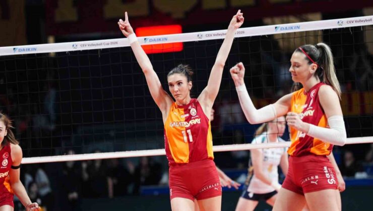 Galatasaray, futbol ve basketboldan sonra voleybolda da Avrupa’da kupa kazandı
