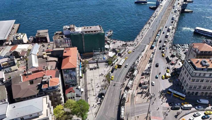 Karaköy’de 68 yıl önce yıkılan cami ihya ediliyor