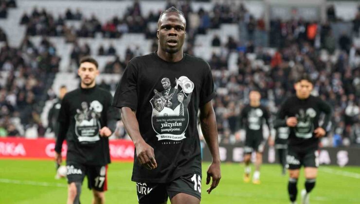 Trendyol Süper Lig: Beşiktaş: 2 – Antalyaspor: 0 (Maç devam ediyor)