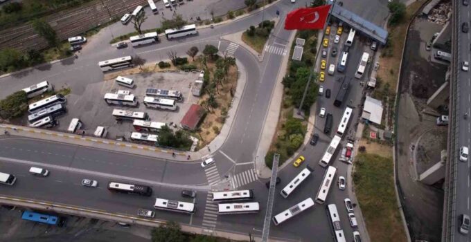 15 Temmuz Demokrasi Otogarı’nda bayram yoğunluğu havadan görüntülendi