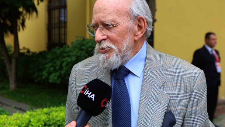 Alp Yalman: “Dursun Özbek’in yeri ayrı”