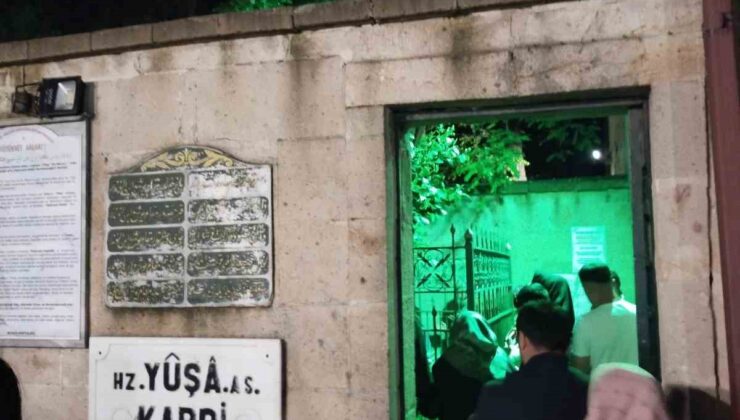 Arefe günü vatandaşlar Yuşa Tepesi’ne akın etti