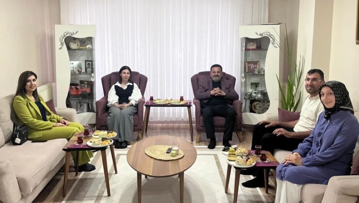 Bilecik’te gazi ailesi ile anlamlı buluşma