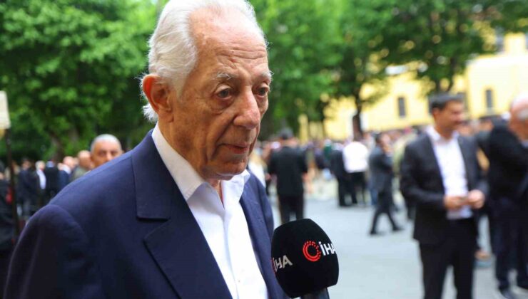 Faruk Süren: “Dursun Özbek’e destek olmamız, yardımcı olmaya çalışmamız lazım”