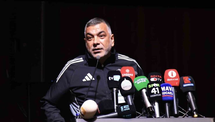 Kocaelispor’da kongre sürüyor, söz delegelerde