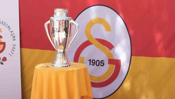 Kurban Bayramı sevinci şampiyonluk kupasıyla Galatasaraylılar Yurdu’nda yaşandı