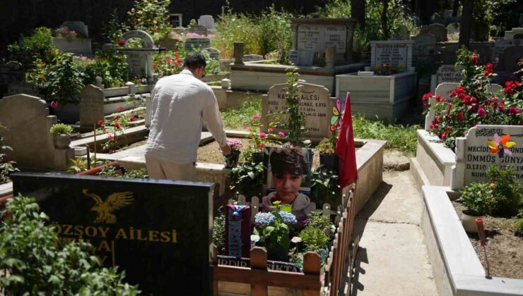 Mattia Ahmet Minguzzi’nin ailesi, bayramın ilk günü çocuklarının mezarını ziyaret etti