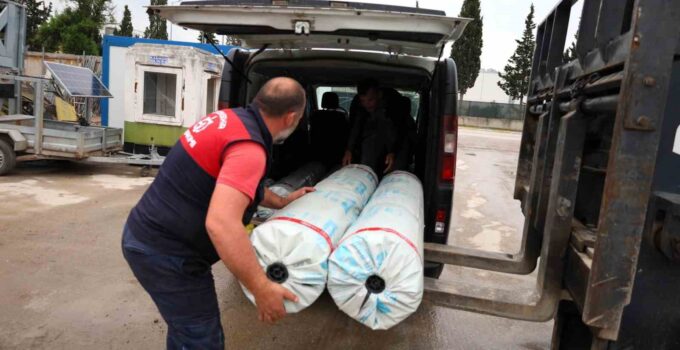 Seraları zarar gören üreticilere destek