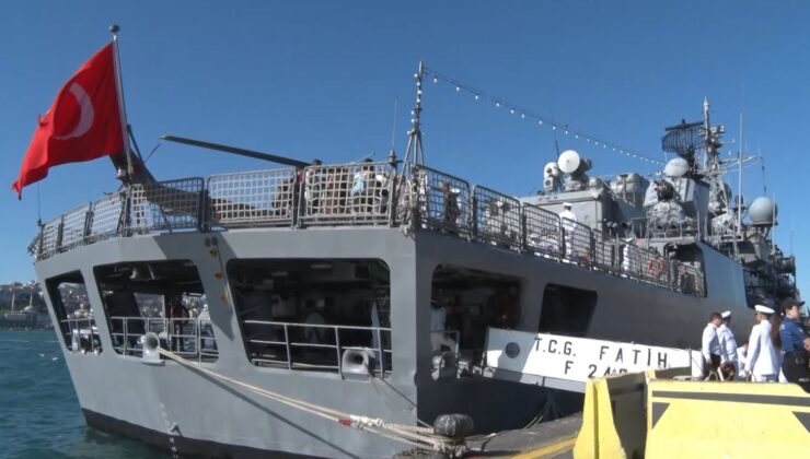 TCG Fatih-Fırkateyn Gemisi, Sarayburnu Limanı’nda ziyarete açıldı