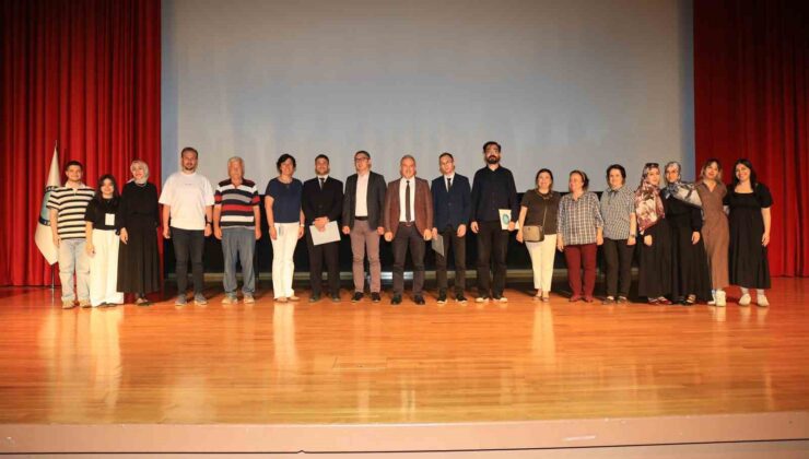 BUÜ’de “Lâmiî Çelebi’nin Kaleminden Bursa” belgeseli izleyiciyle buluştu