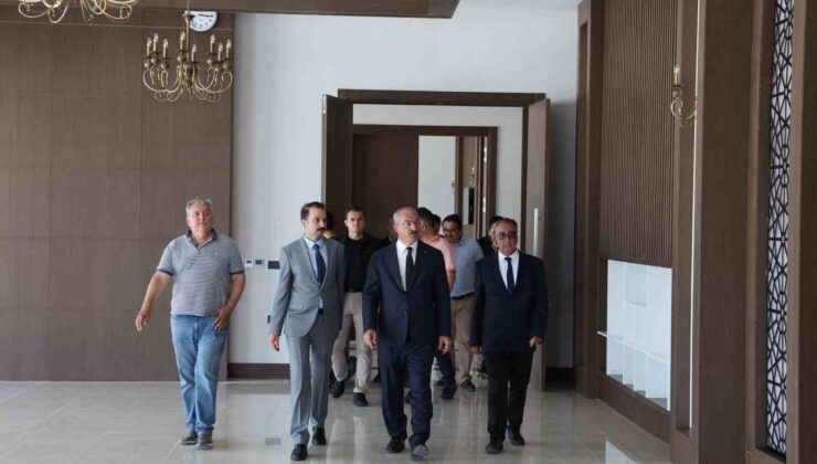 Çanakkale Havalimanı DHMİ Genel Maksatlı Garaj ve VIP Binası inşaatında inceleme