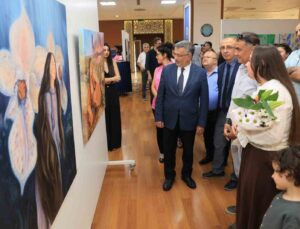 Geleceğin sanatçıları mezuniyet sergisinde buluştu