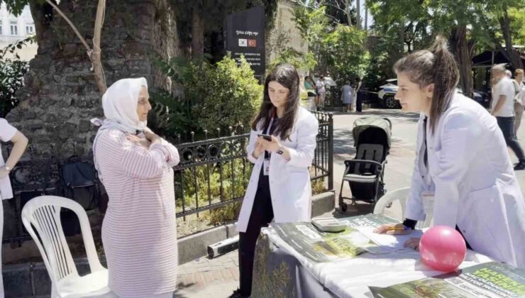 İstanbul’da ‘Hareket Yaşını Öğren, Sağlıklı Yaşa’ standı kuruldu