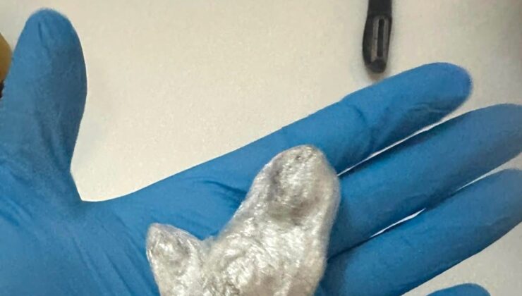 İstanbul’da ünlülere uyuşturucu operasyonunda 8,43 gram esrar ele geçirildi
