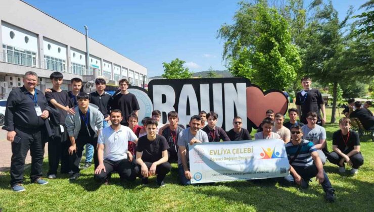 Lise öğrencilerinden Balıkesir Üniversitesi’ne ziyaret