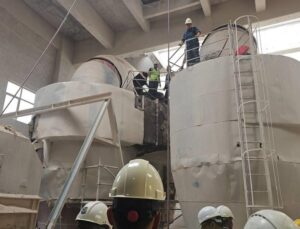 Safi Çimento Fabrikasında kazana düşerek ağır yaralanan işçi hayatını kaybetti